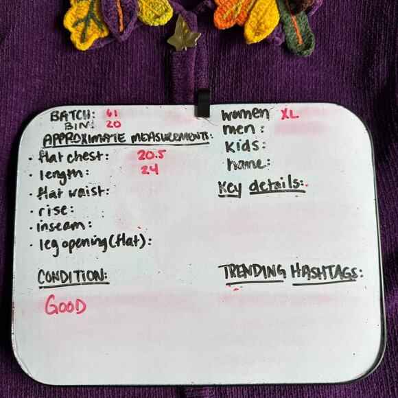 Inspired by Bellepointe Purple Knit Sweater Vest with Leaf Buttons Women’s XL - Picture 9 of 9